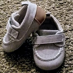 Gray Baby Shoes 3-6m